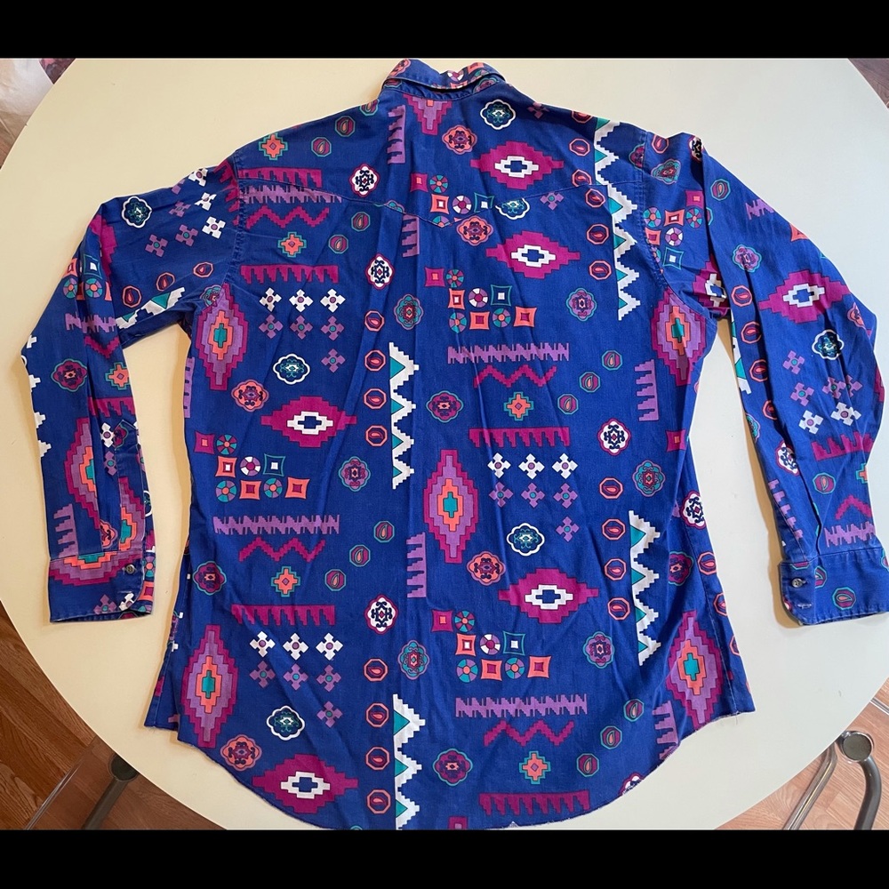 Vintage Wrangler button down - Picture 4 of 4